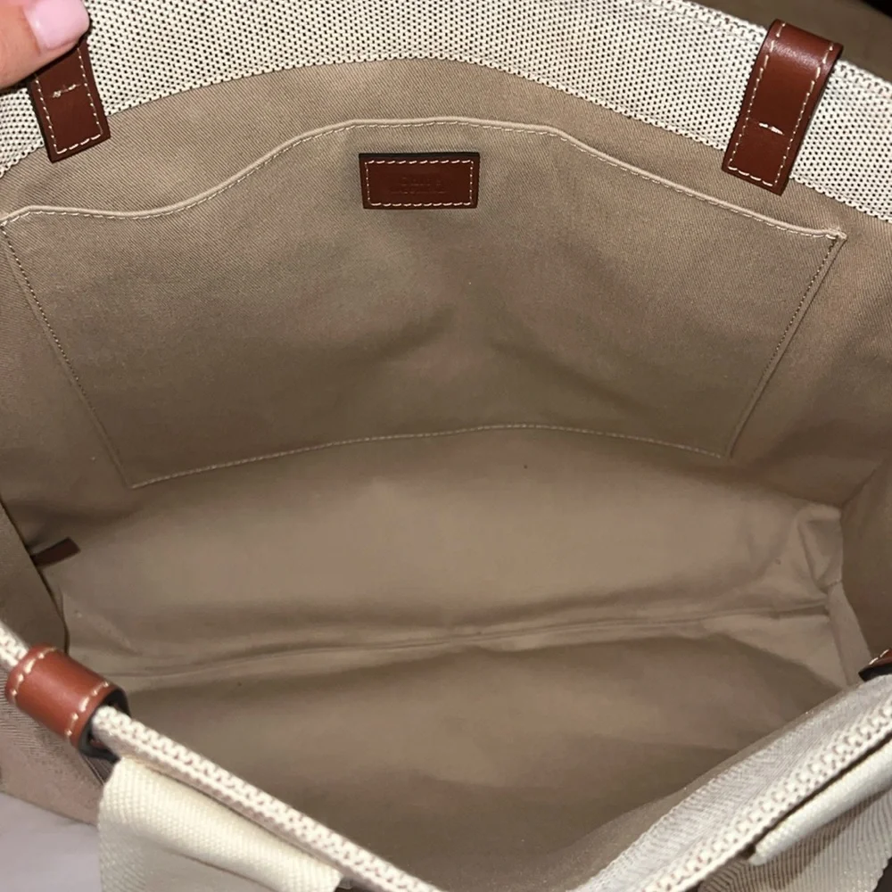 Chloé Canvas Tote Bag - Picture 3 of 12